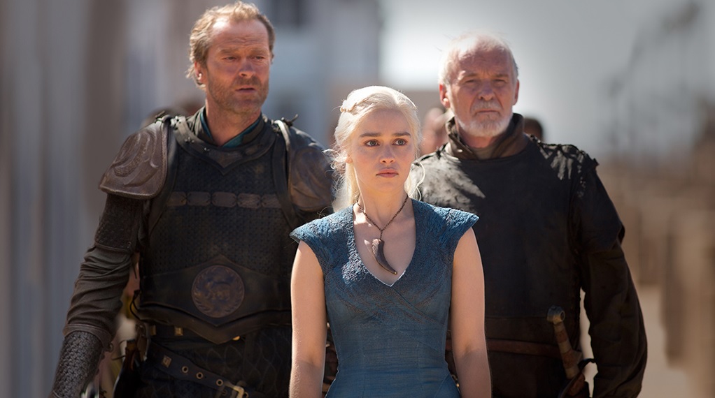 Daenerys with her advisors
